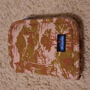 Mountains & trees light pink KAVU wallet
